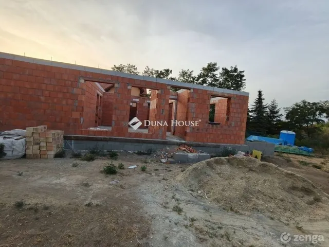 Eladó ház Kóka 93 nm