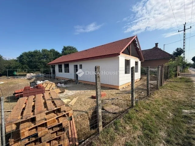 Eladó ház Nyáregyháza 88 nm