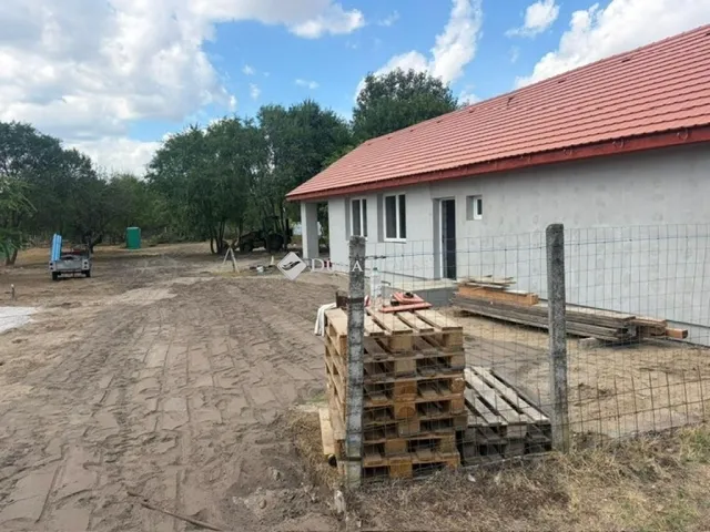 Eladó ház Nyáregyháza 88 nm
