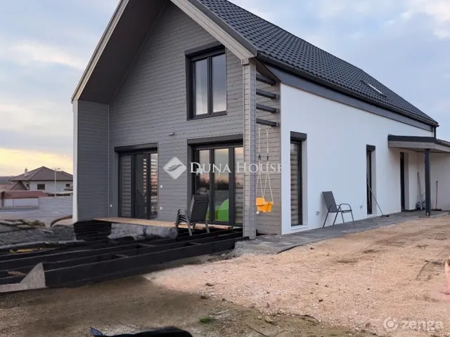 Eladó ház Maglód 160 nm