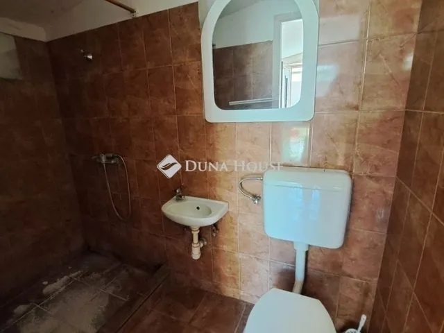 Eladó ház Tápióság 40 nm