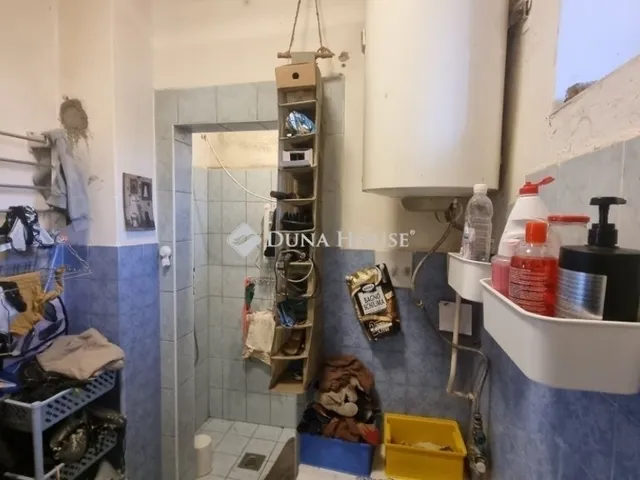Eladó ház Dány 140 nm