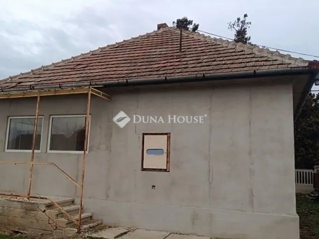 Eladó ház Tápiószecső 100 nm