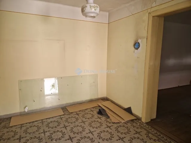 Eladó ház Vasad 67 nm
