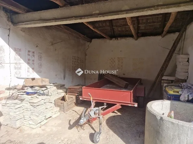Eladó ház Vasad 67 nm