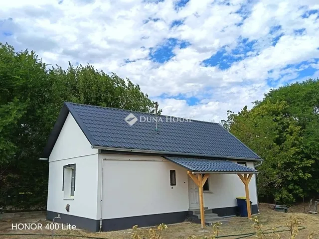 Eladó ház Farmos 34 nm