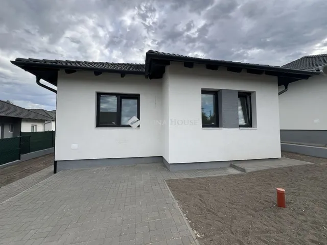 Eladó ház Őrbottyán 90 nm