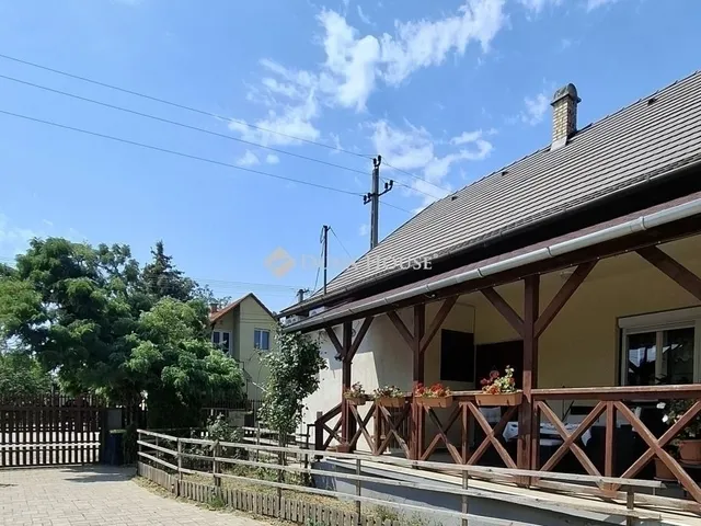 Eladó ház Gyömrő 145 nm