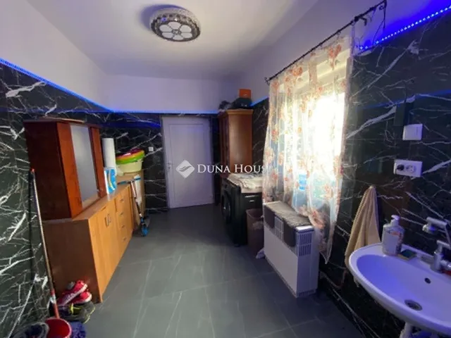 Eladó ház Dánszentmiklós 95 nm