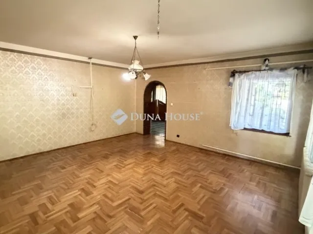 Eladó ház Dánszentmiklós 100 nm
