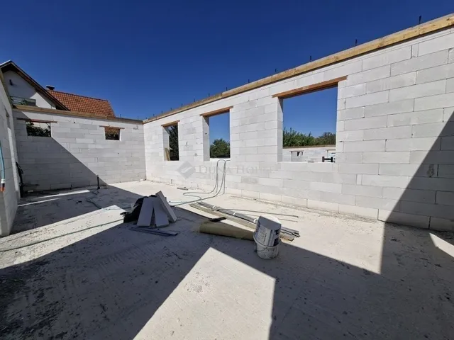 Eladó ház Sülysáp 100 nm