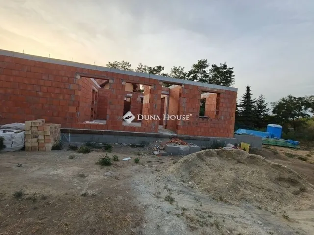 Eladó ház Kóka 93 nm