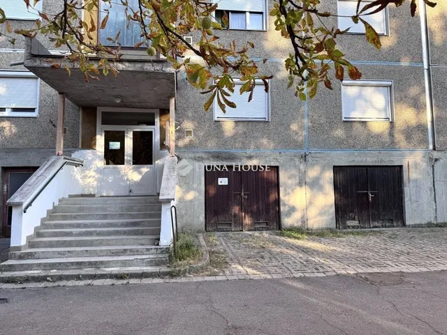 Eladó lakás Békéscsaba 58 nm