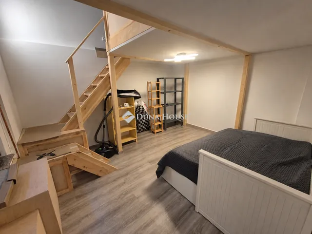 Eladó lakás Budapest VI. kerület 29 nm