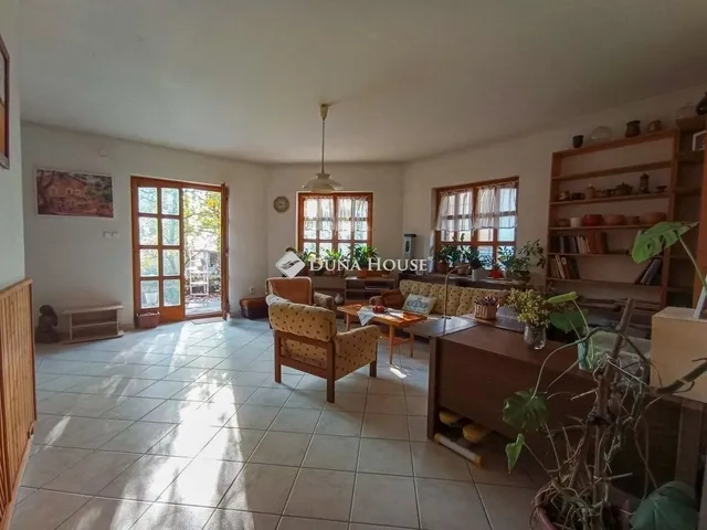 Eladó ház Gödöllő 212 nm