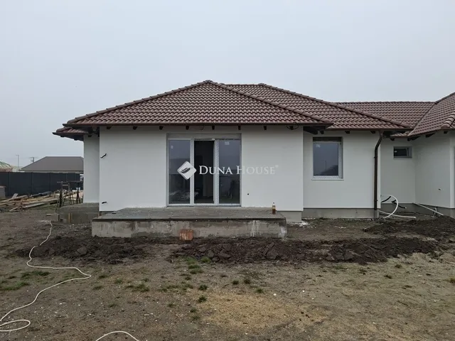 Eladó ház Jászberény 83 nm