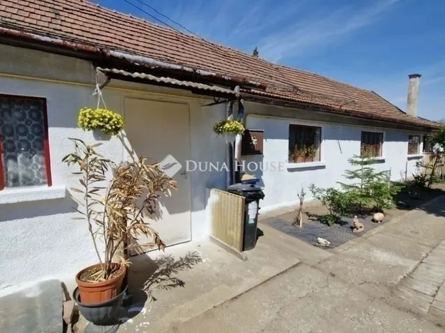 Eladó ház Üllő 130 nm