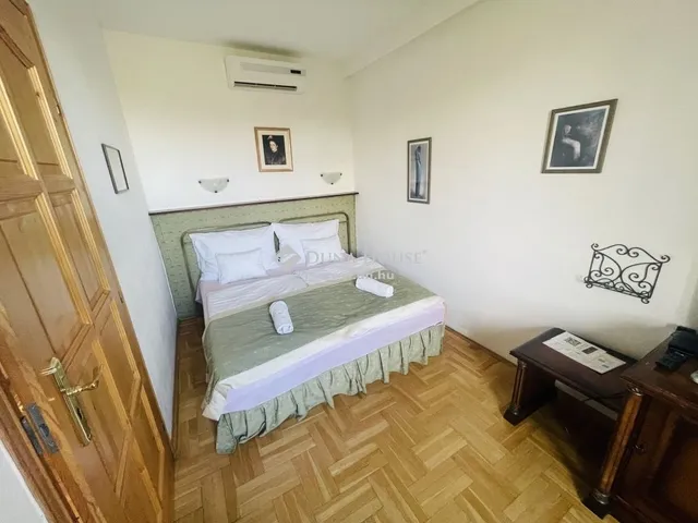 Eladó ház Eger, Belváros 500 nm