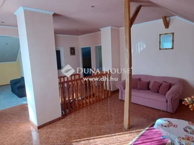 Eladó ház Cered 180 nm