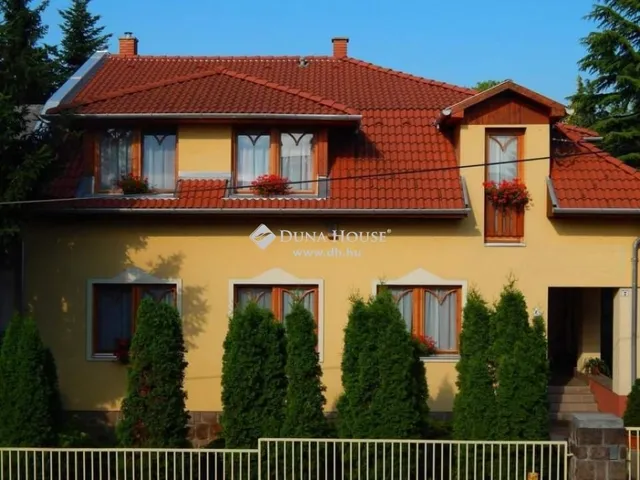 Eladó ház Eger 250 nm