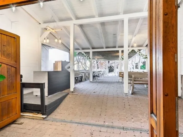 Eladó kereskedelmi és ipari ingatlan Eger 394 nm