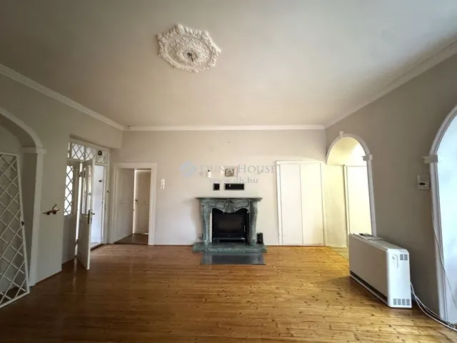 Eladó ház Eger 280 nm