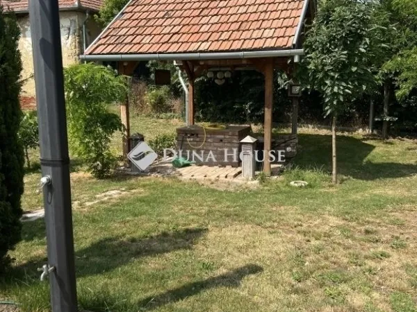 Eladó ház Tiszaszentimre 208 nm