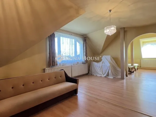 Eladó ház Füzesabony 355 nm