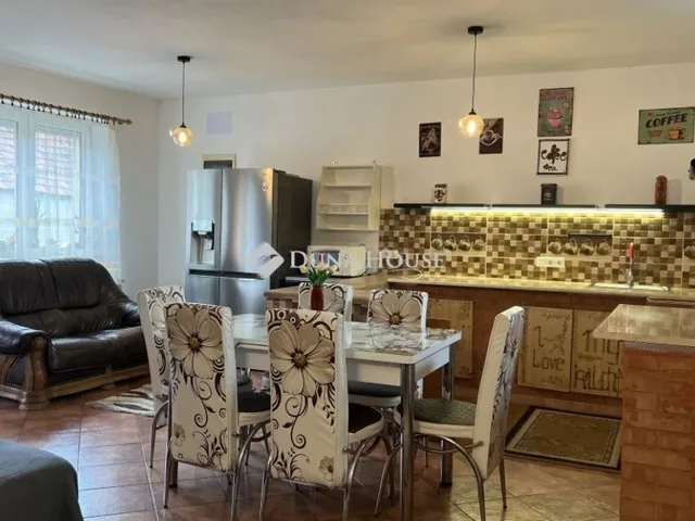 Eladó ház Egerszalók 180 nm