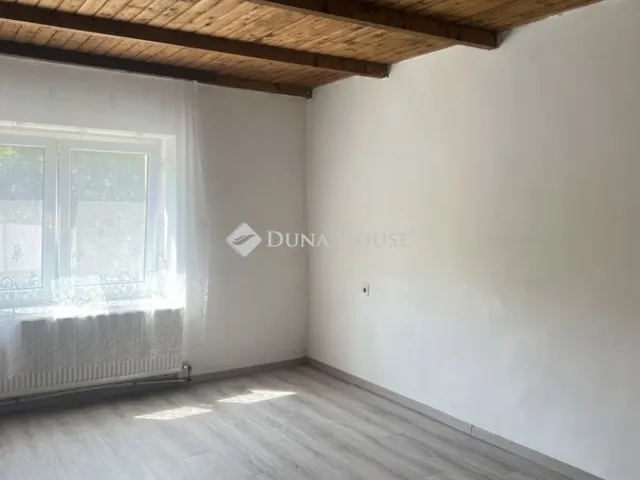 Eladó ház Egerszalók 180 nm