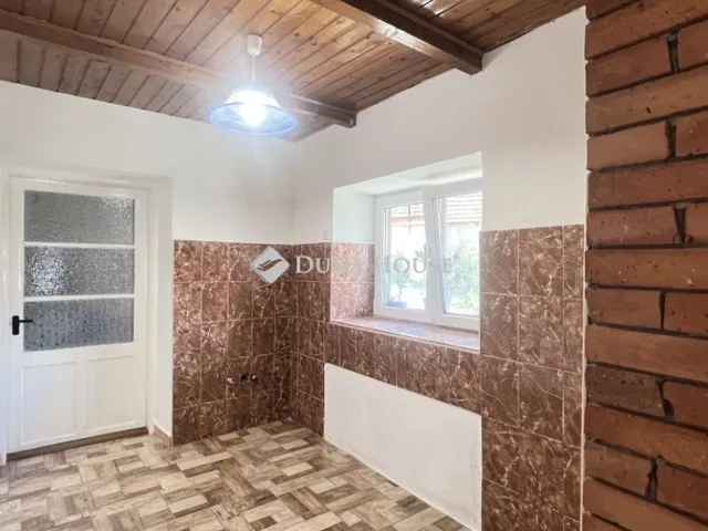 Eladó ház Egerszalók 180 nm