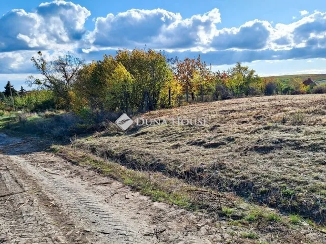 Eladó telek Novaj 1917 nm