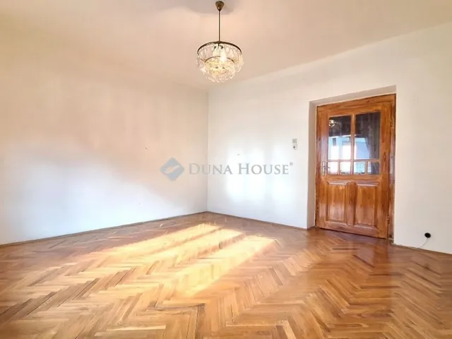 Eladó ház Szarvaskő 160 nm