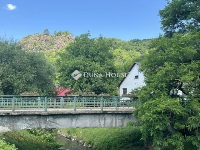 Eladó ház Szarvaskő 160 nm