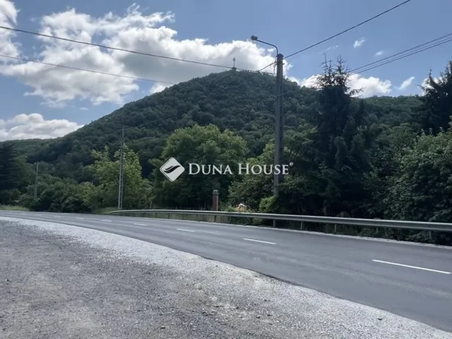 Eladó ház Szarvaskő 160 nm