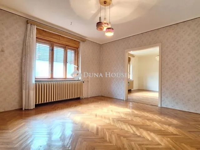 Eladó ház Szarvaskő 160 nm