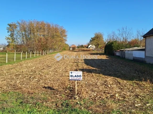 Eladó telek Tenk 2183 nm