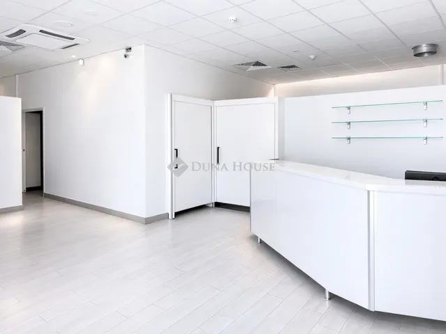 Eladó kereskedelmi és ipari ingatlan Miskolc 310 nm