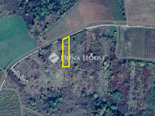 Eladó telek Eger 1075 nm