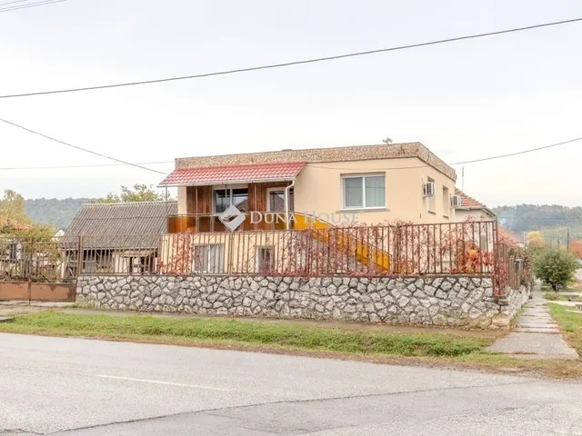 Eladó ház Cserépfalu 184 nm