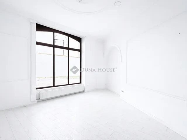 Eladó kereskedelmi és ipari ingatlan Eger 333 nm