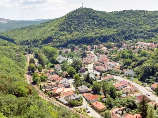 Eladó ház Szarvaskő 160 nm