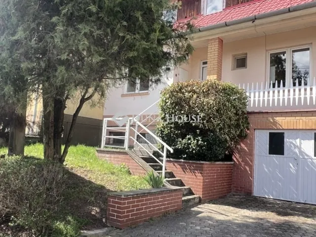 Eladó ház Eger 209 nm