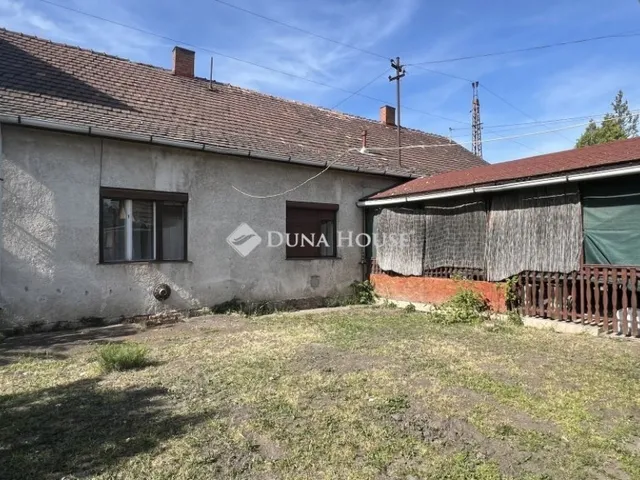 Eladó ház Füzesabony 43 nm