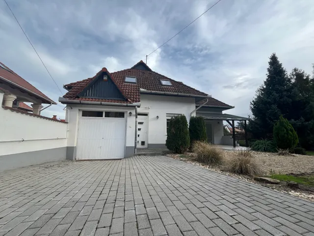 Eladó ház Tokaj 145 nm