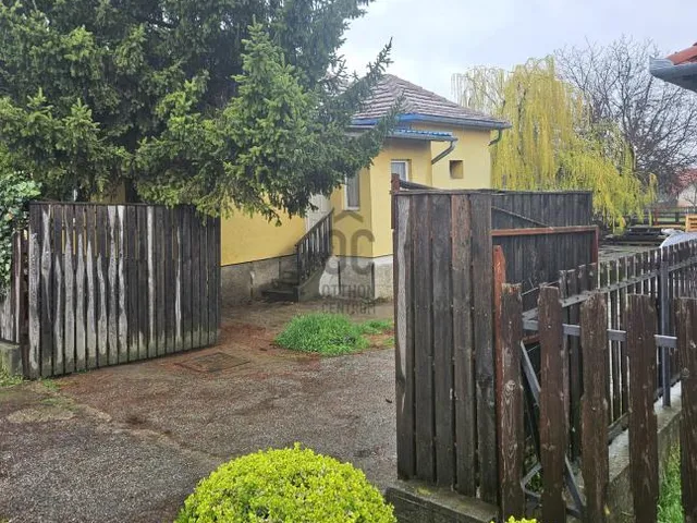 Eladó ház Érd, Tisztviselőtelep 66 nm