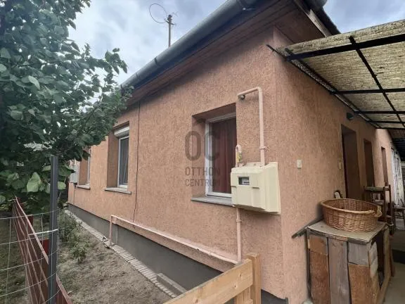 Eladó ház Fót, Kisalag 50 nm