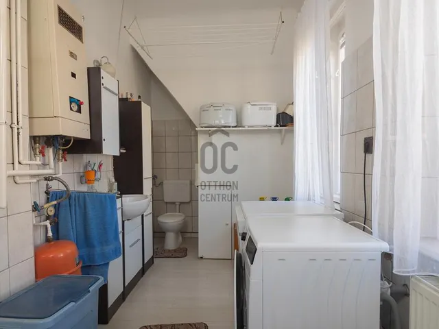 Eladó ház Budapest XV. kerület, Rákospalota 160 nm