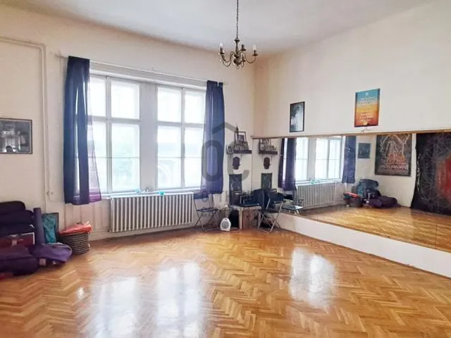 Eladó lakás Budapest VIII. kerület, Palotanegyed 128 nm