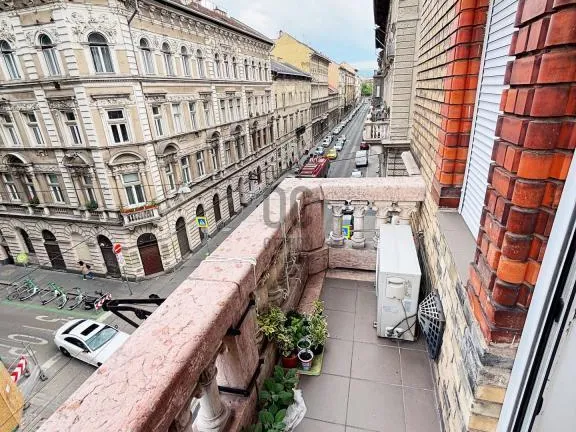 Eladó lakás Budapest VI. kerület 104 nm